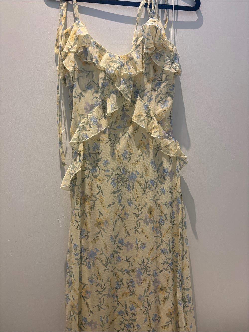 Maxi butter yellow spring dress
